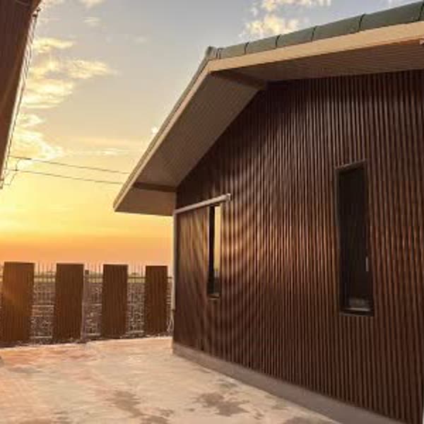 Penpisut Resort house at sunset
